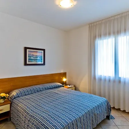 דירה In 24437 ביביונה